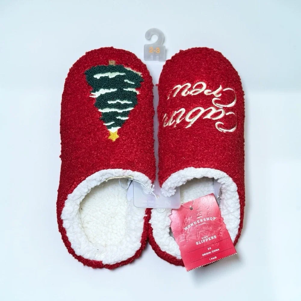 Wondershop Kids 2-3 Red Cabin Crew Christmas Tree Scuff Slippers Holiday NWT
